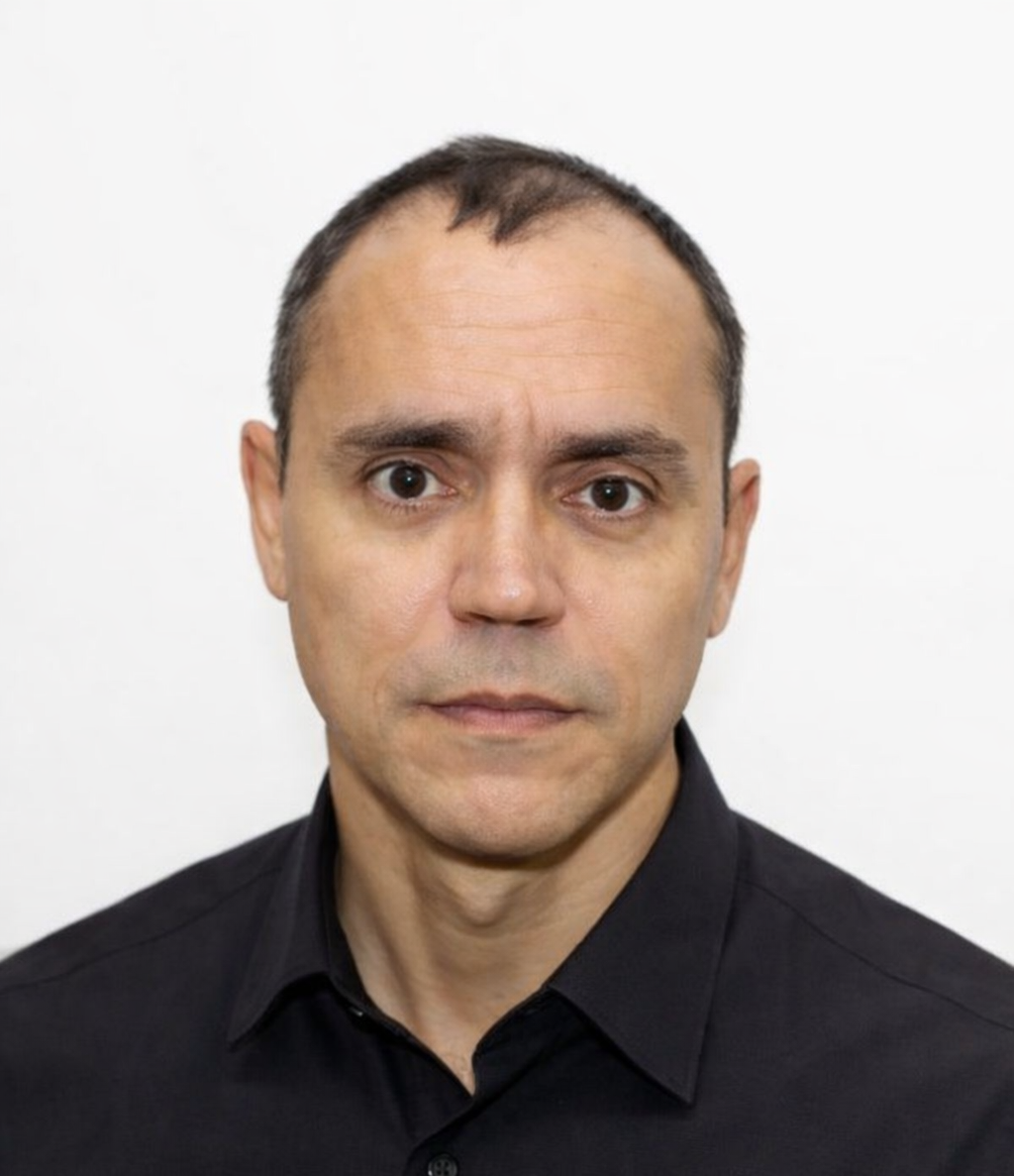 André Luis A. G.
