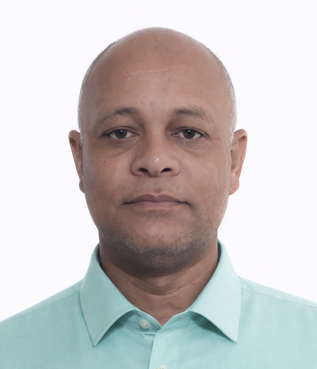 Antônio Carlos F. M.