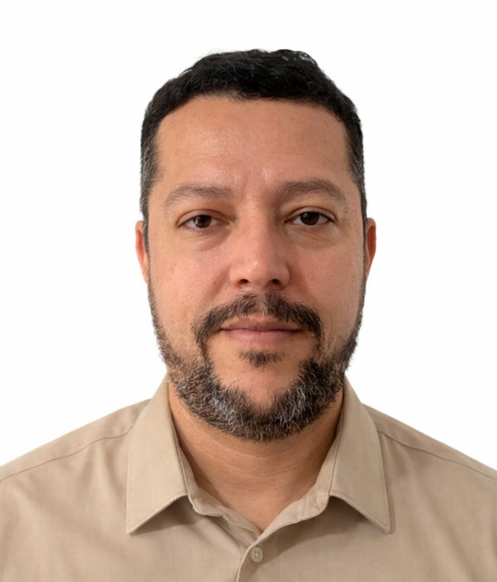 Jorge Vicaroni L.