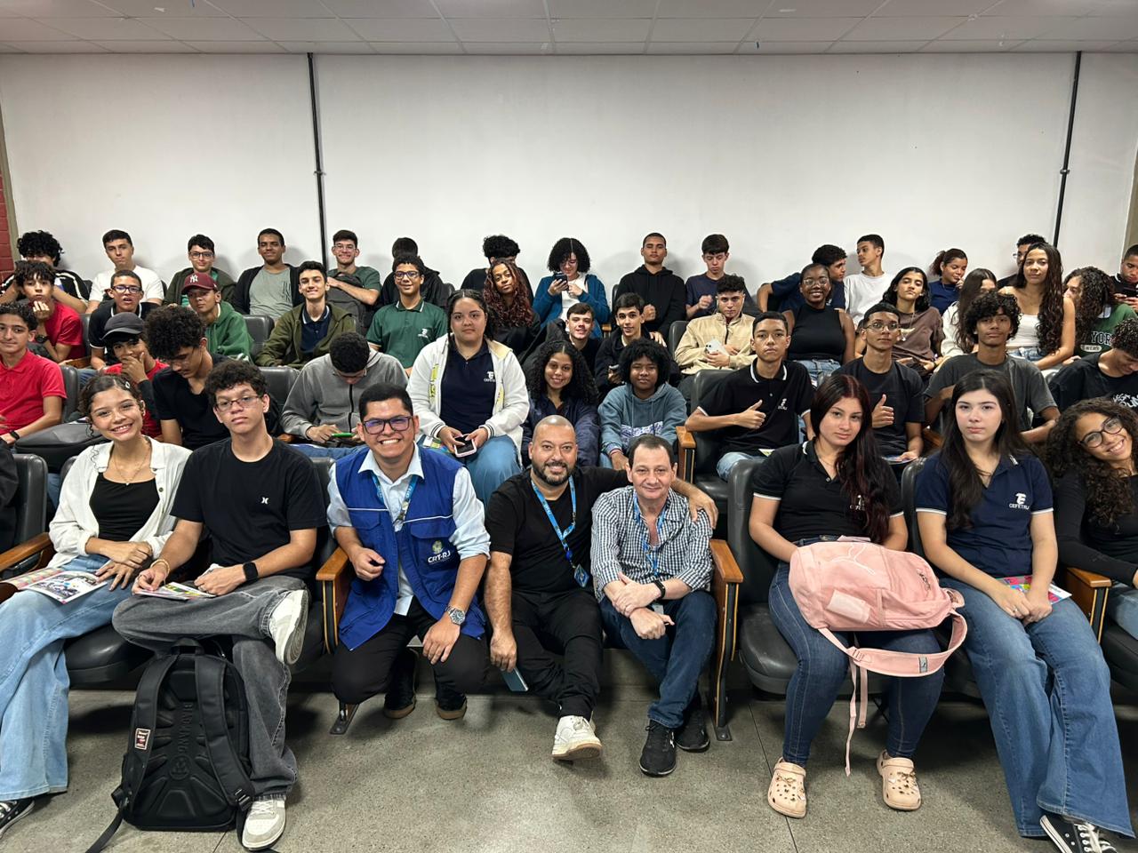 O CRT Escolas promoveu palestra para 75 estudantes do CEFET Nova Iguaçu