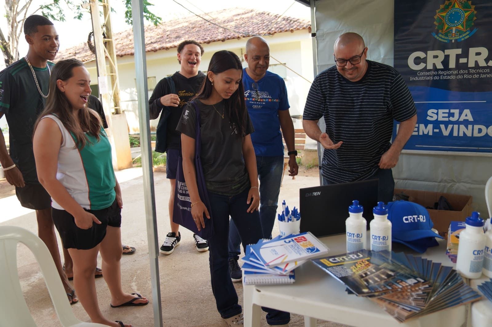 CRT-RJ participa da VII Feira de Oportunidades do IFF Bom Jesus do Itabapoana