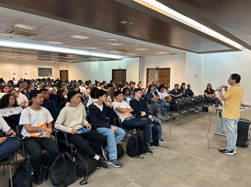 CRT Escolas no Senai Tijuca