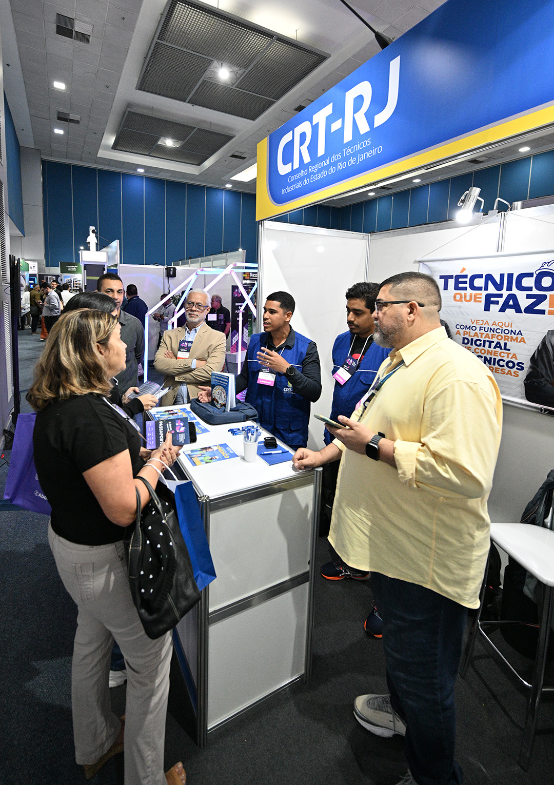 Estande do CRT-RJ faz sucesso na 5ª Feira de condomínios