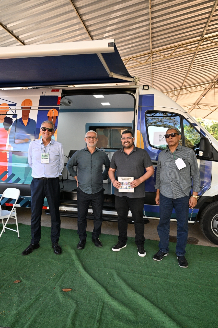 CRT-RJ participa da Feira de Oportunidades do IFF